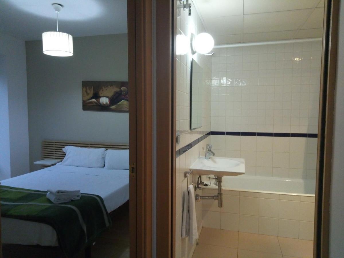 Apartamentos Zaragoza Coso Dış mekan fotoğraf