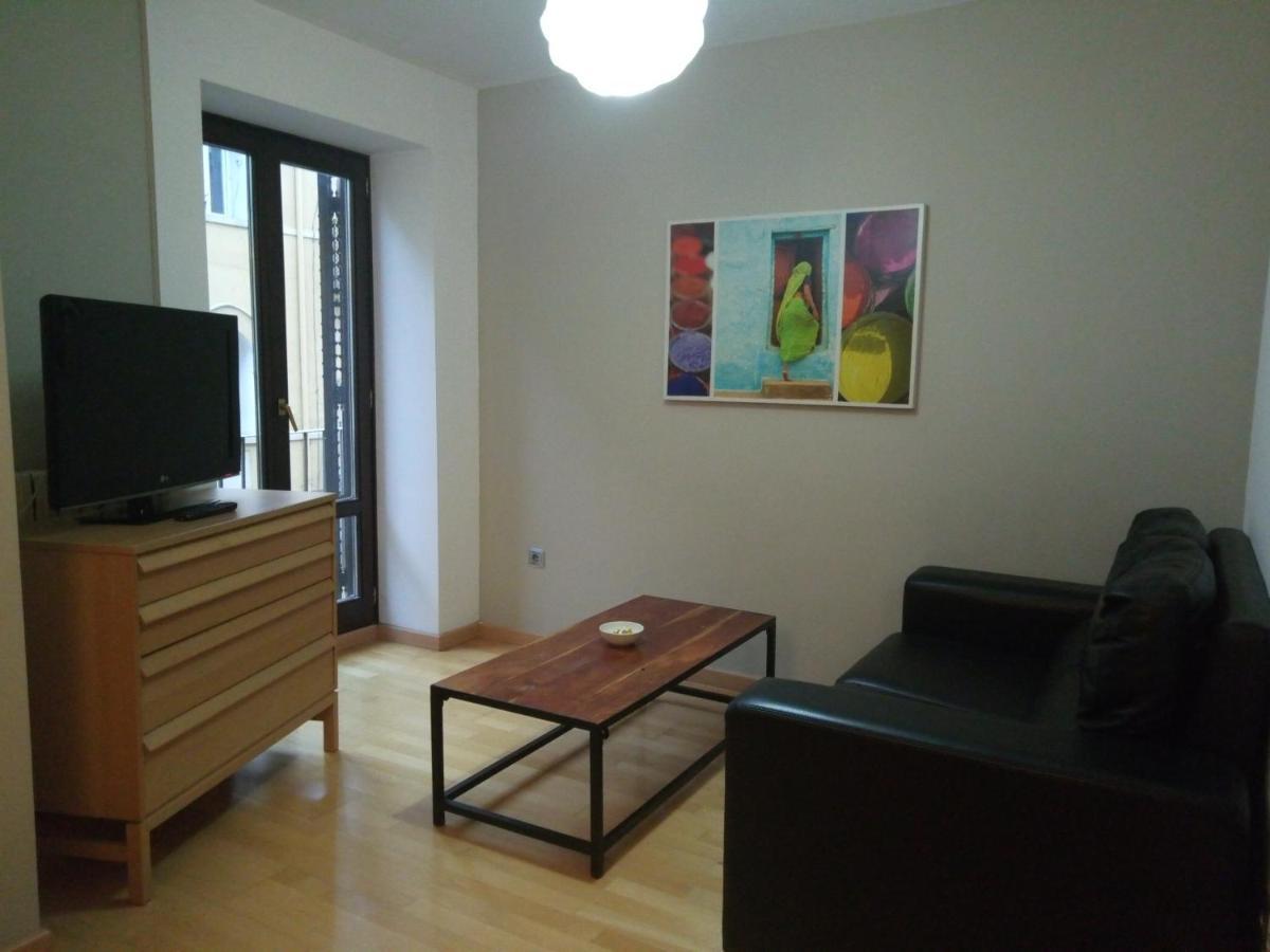 Apartamentos Zaragoza Coso Dış mekan fotoğraf