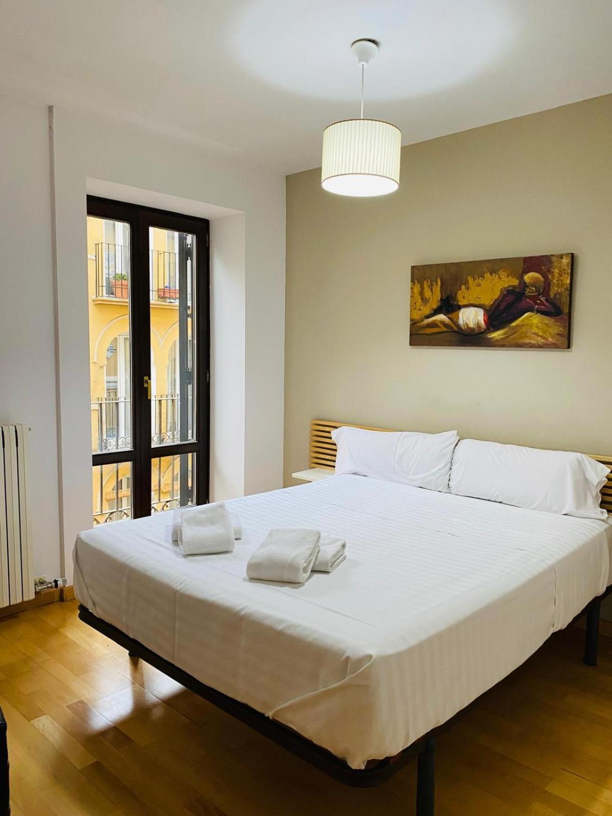 Apartamentos Zaragoza Coso Dış mekan fotoğraf