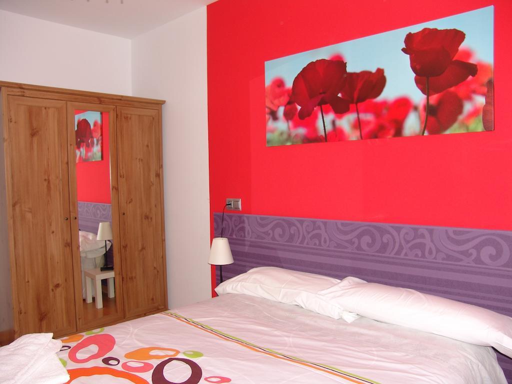 Apartamentos Zaragoza Coso Oda fotoğraf