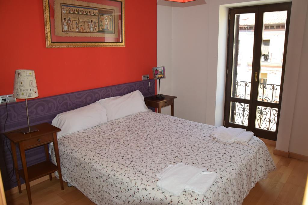 Apartamentos Zaragoza Coso Dış mekan fotoğraf